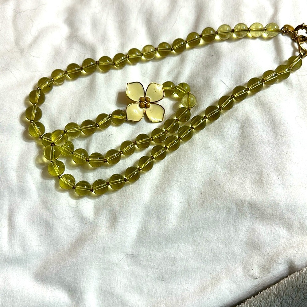 Glassed beaded necklace
